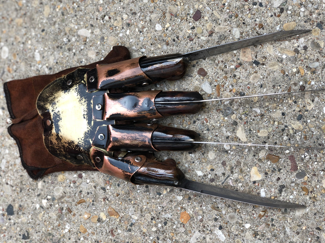 Freddy Glove
